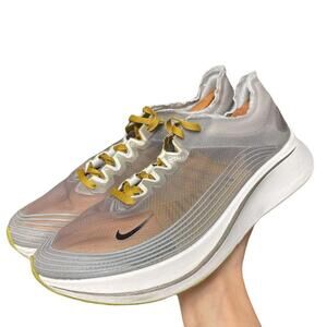 Nike Racing Sneaker.